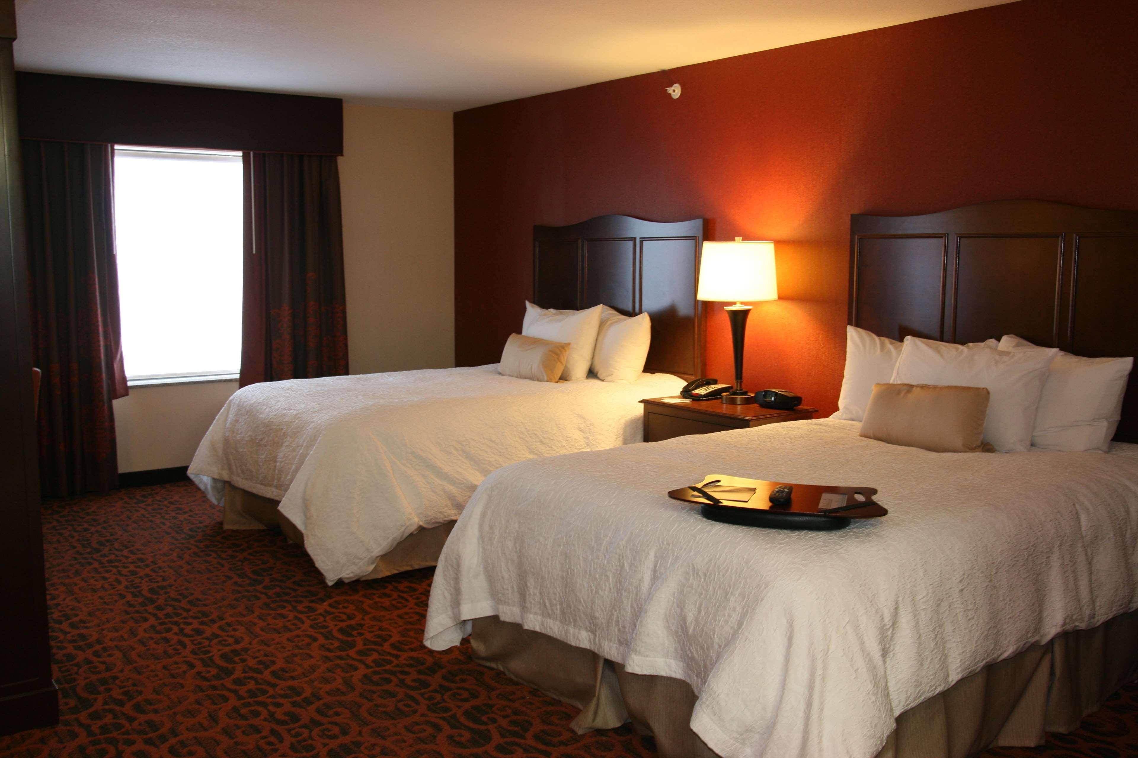 Hampton Inn And Suites Peru Szoba fotó